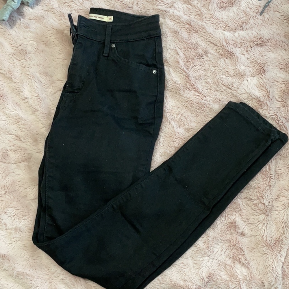 Levi’s 721 High Rise black skinny jeans. 25 - Picture 3 of 3
